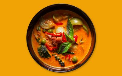 Rotes Thai Curry mit Huhn